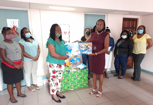 Office of the Attorney General and Ministry of Justice and Legal Affairs Spreads Christmas Cheer